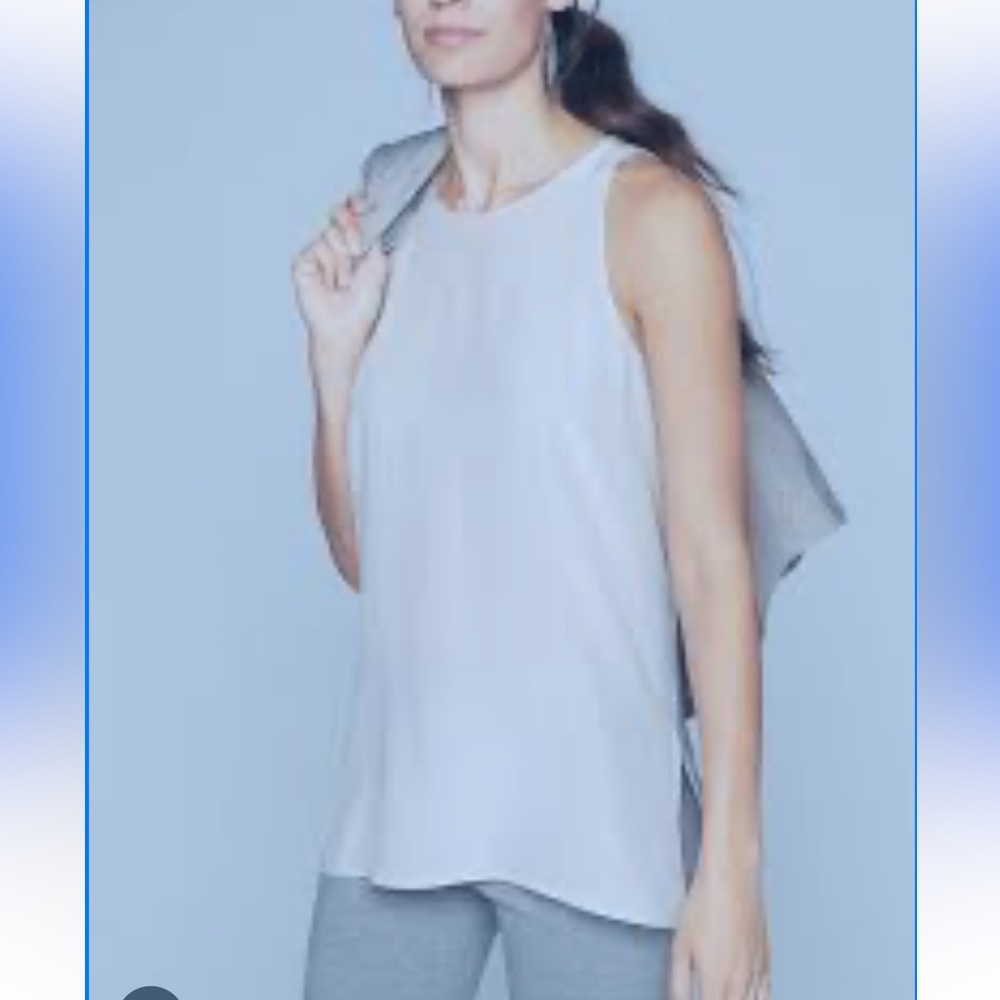 Athleta 100% Silk Side Slit CYA Keyhole Blouse Top XS